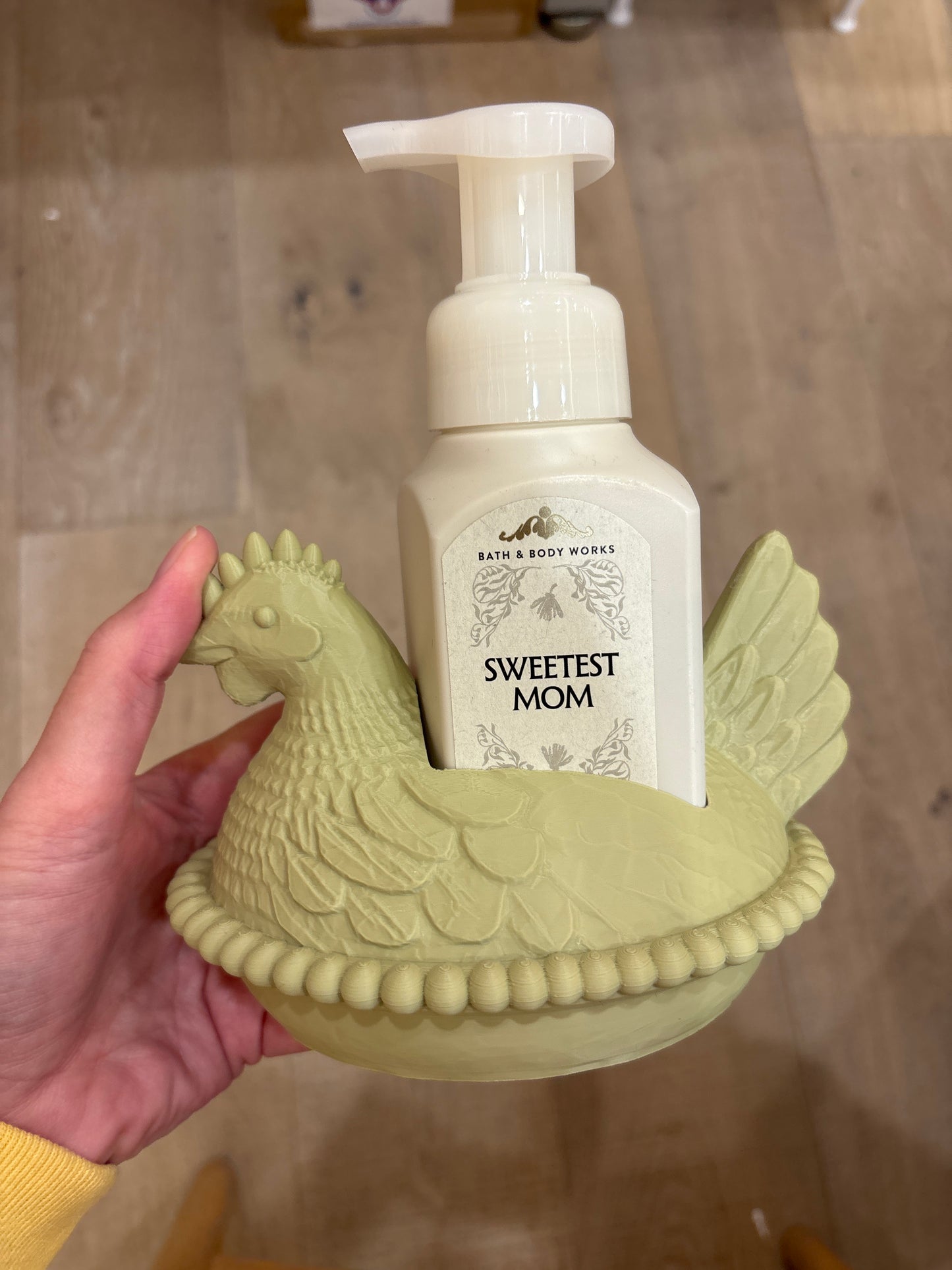 Hen Dish and Soap Gift Set