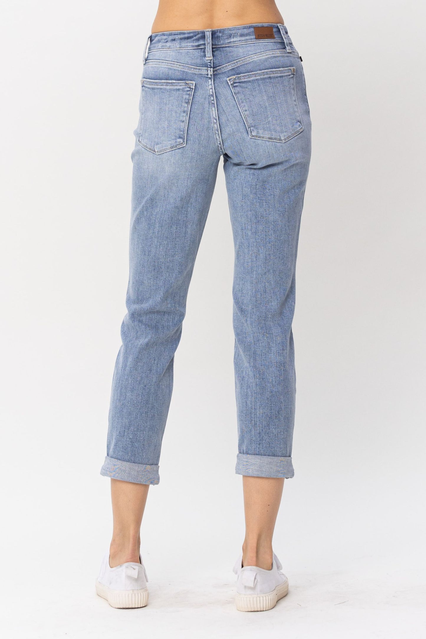 Maddie ~ Light Wash Boyfriend Fit Judy Blue Jeans