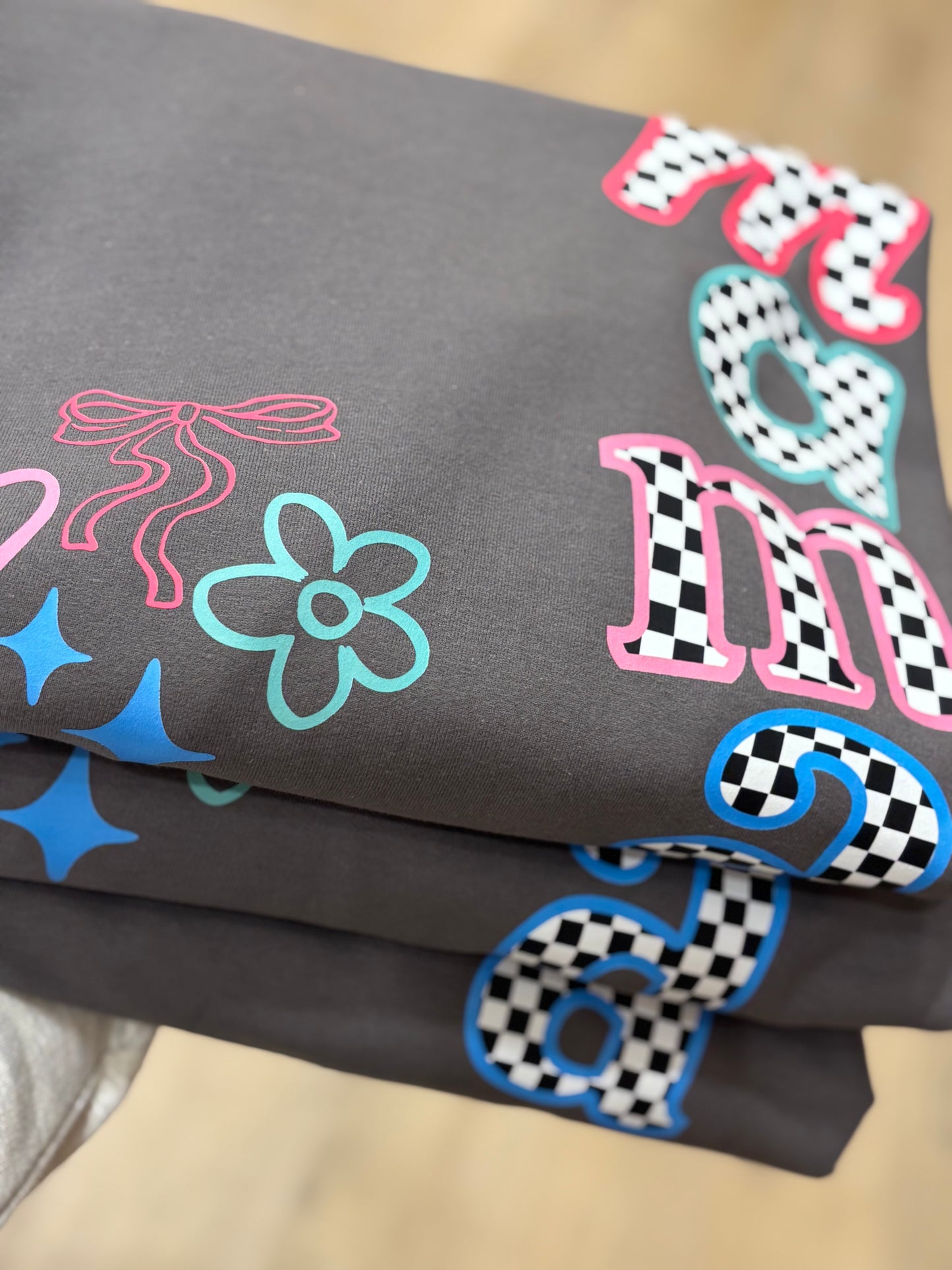 Mama Checkered - Doodle Print ~ Crewneck Sweatshirt