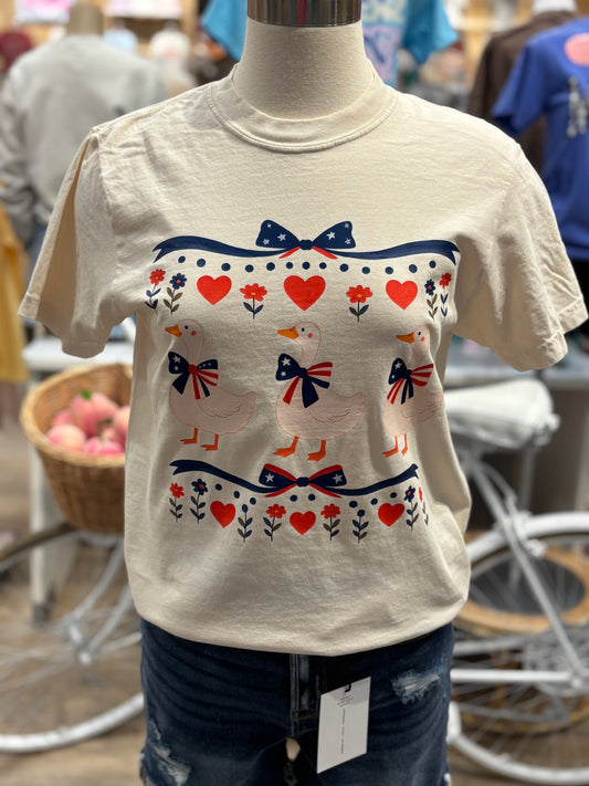 Patriotic Goose ~ Graphic Tee