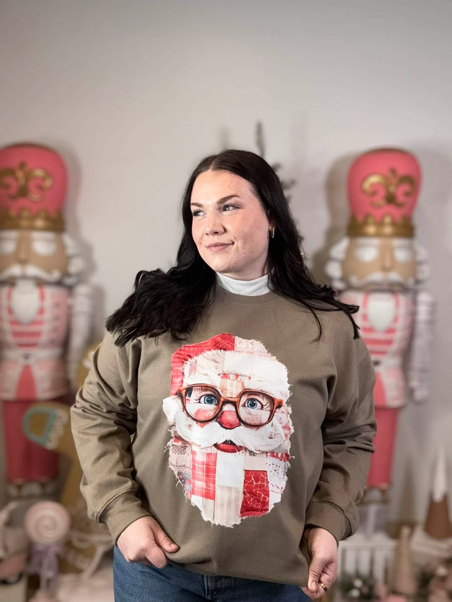 Patchwork Santa Crewneck Sweathsirt