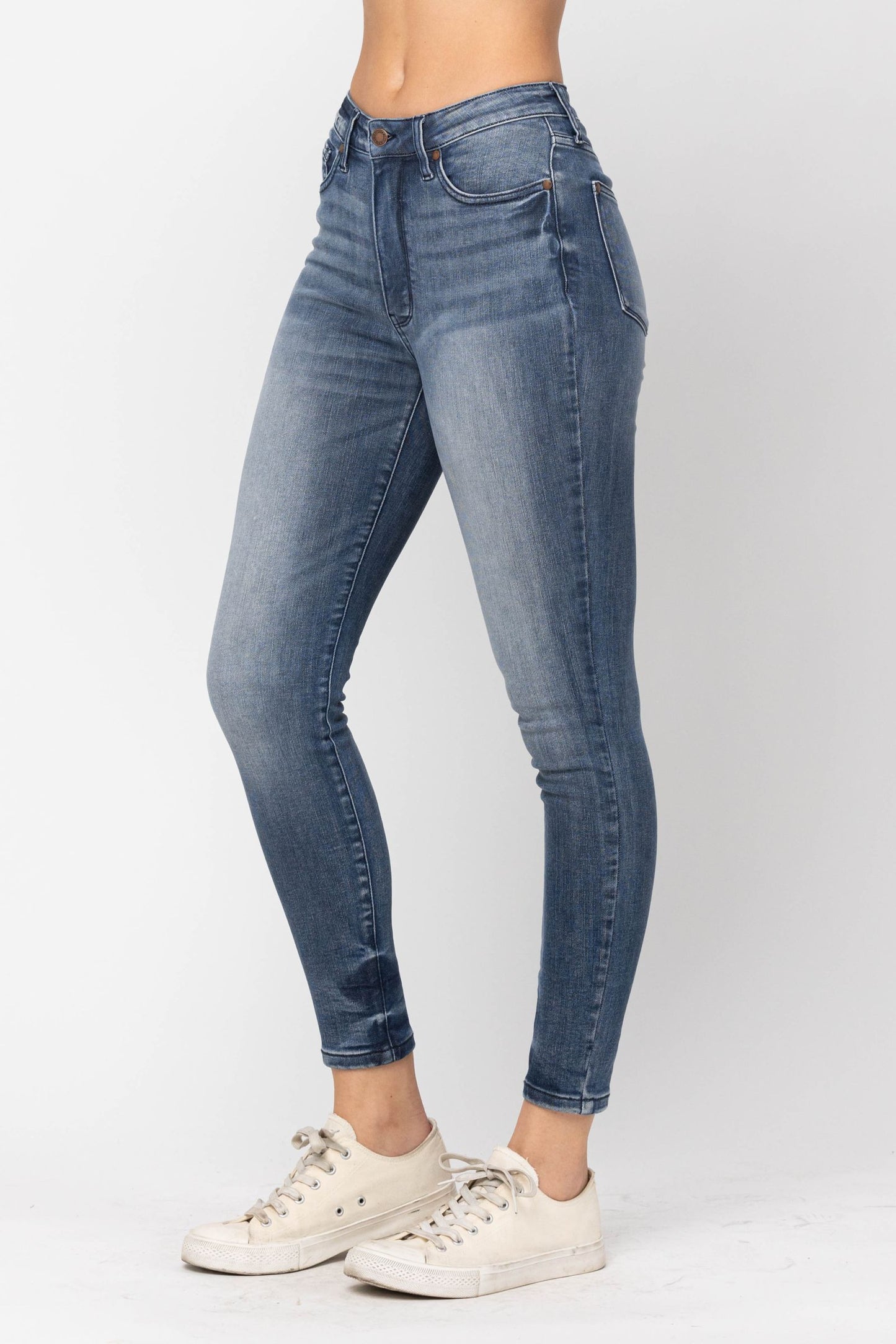 Toni ~ Judy Blue Tummy Control Jeans